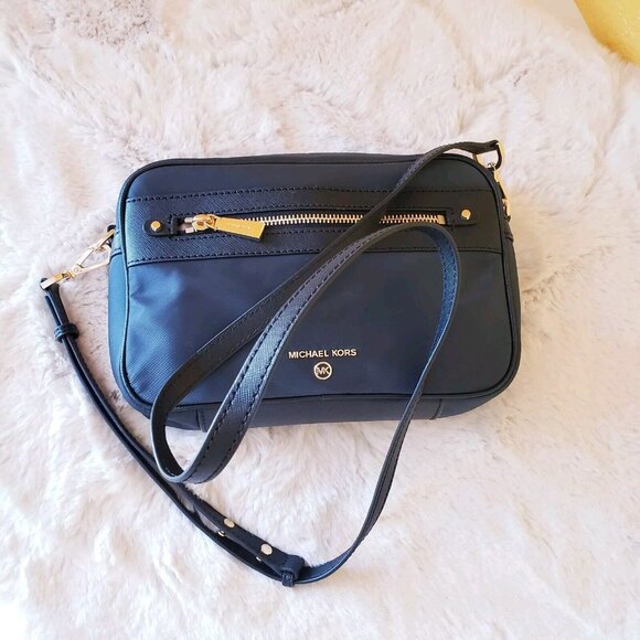 Michael Kors Jet Set Charm Women's Navy Blue Crossbody Bag Nylon Leather Trim - Picture 10 of 16